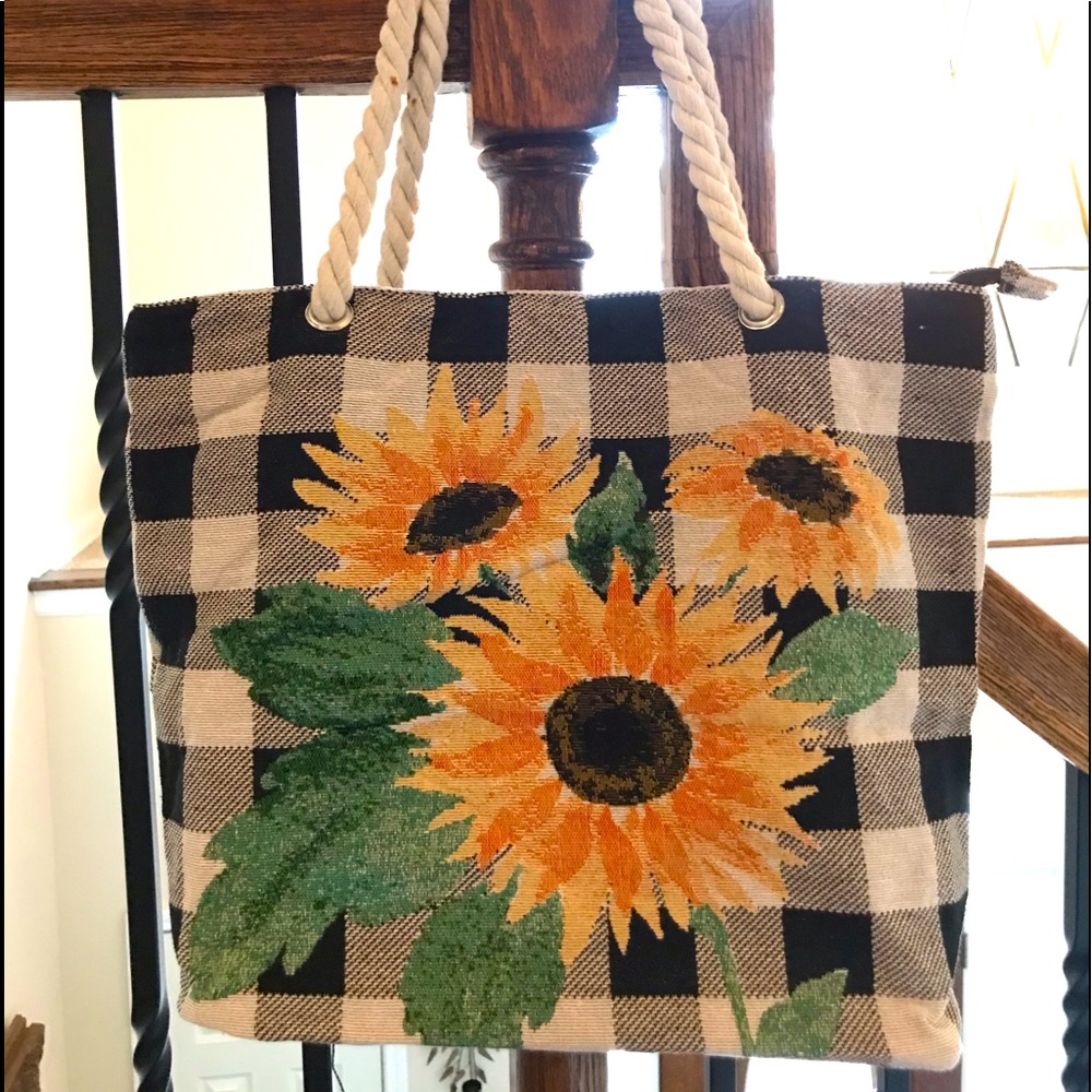 🐝🐝Cute Spring Time Tote🐝